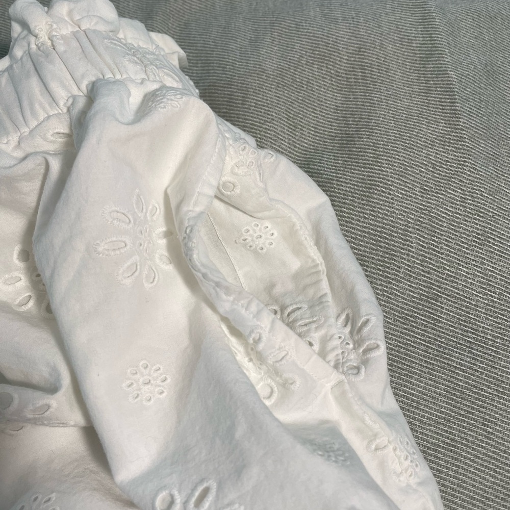 Universal Thread White Eyelet A-Line Skirt - Picture 7 of 8